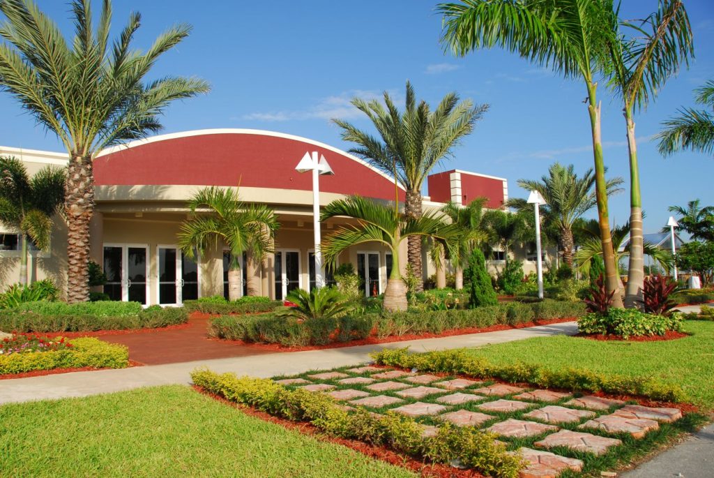 Custom home builder Miami - Why Should You Trust Maranata Construction With Your Next Commercial construction Project?